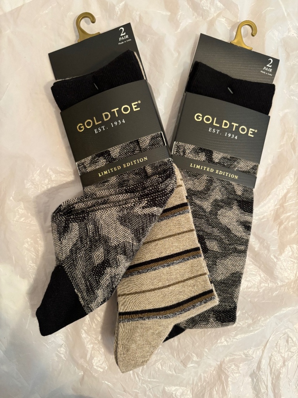 NWT 4 Pairs of Gold Toe Limited Edition Socks